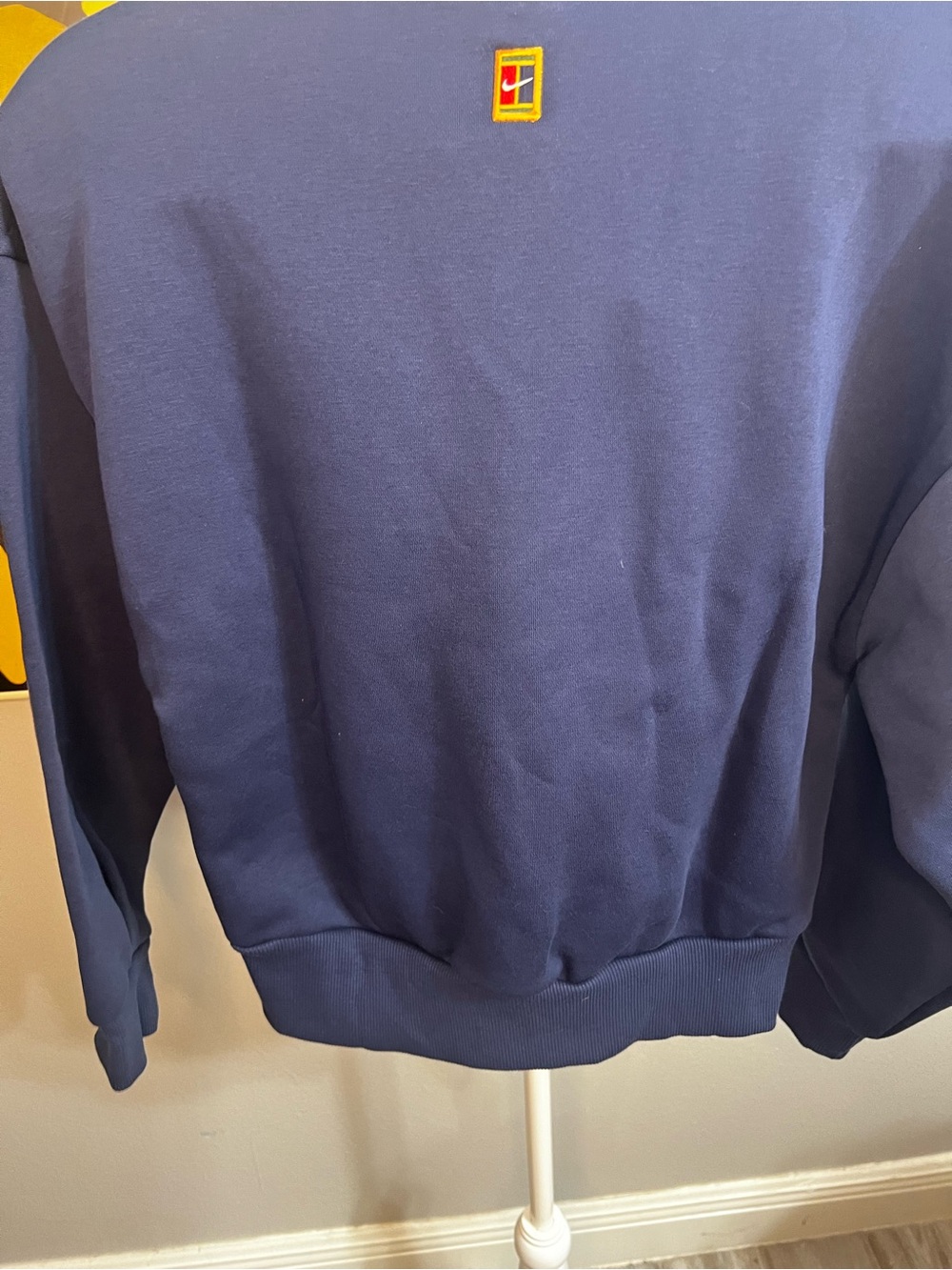 Nike Women's Court Collection French Terry Crewneck Tennis Shirt NWT Blue
Medium - Picture 12 of 13